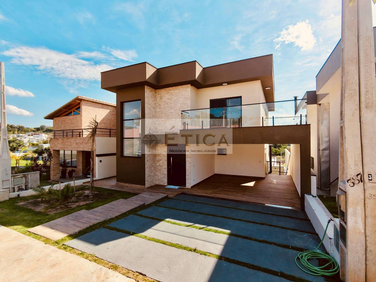 Casa de condomínio à venda, no Residencial Villagio Azzure, com 3 suítes , 252,95m²